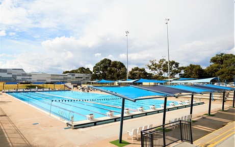 HBFStadium50moutdoor10lanepool